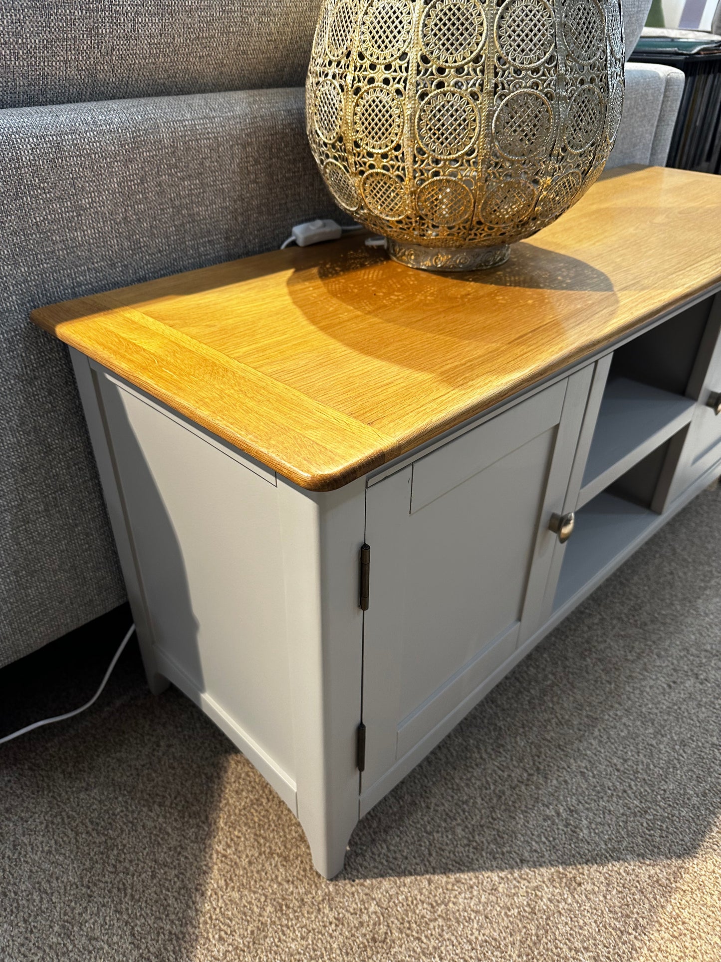 Logan 1.2 mt TV Unit