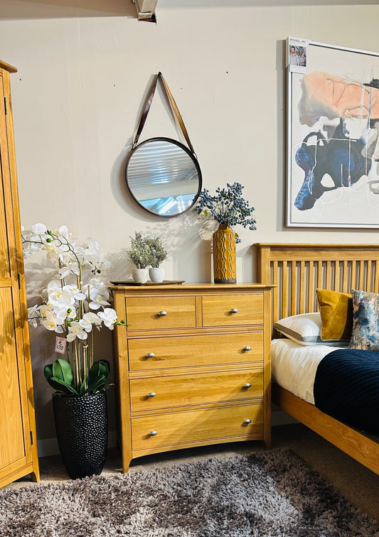 Logan Oak Chest Of Drawers
