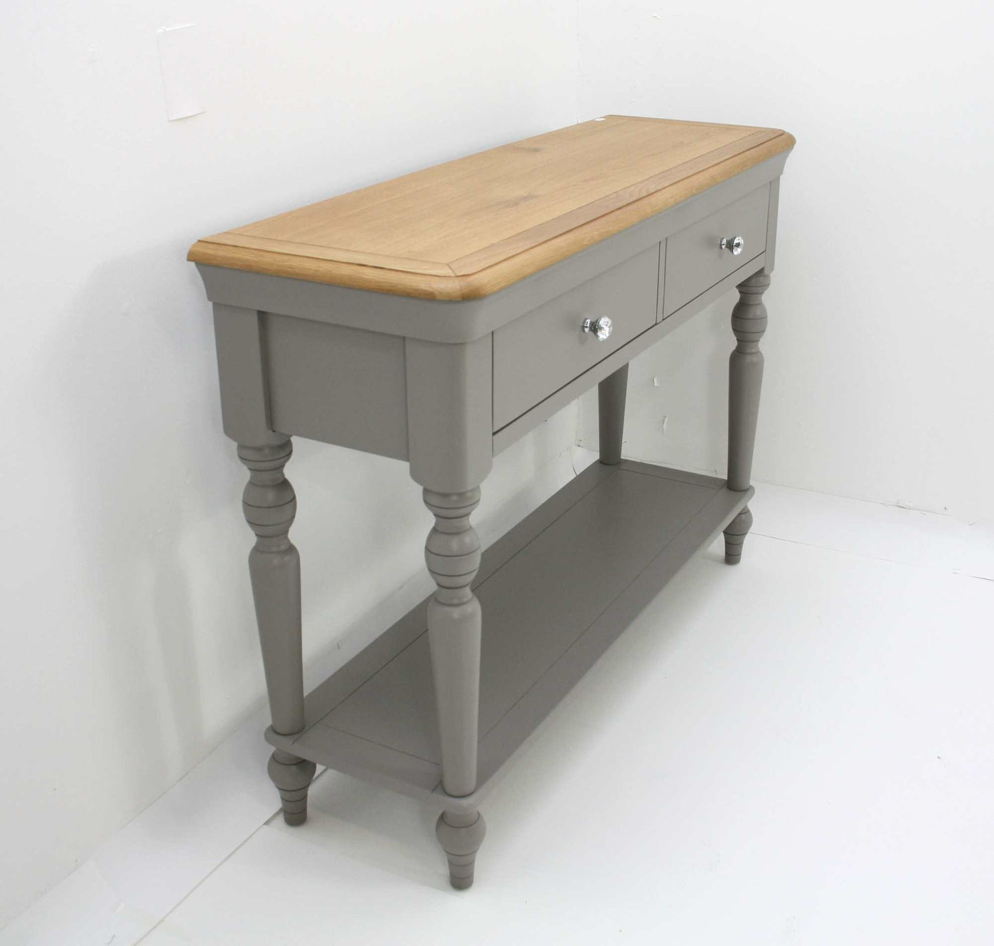 Bordeaux 2 Drawer Console