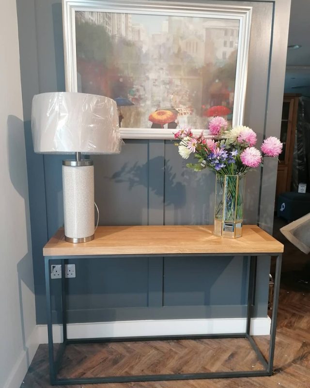 Cala Console Table