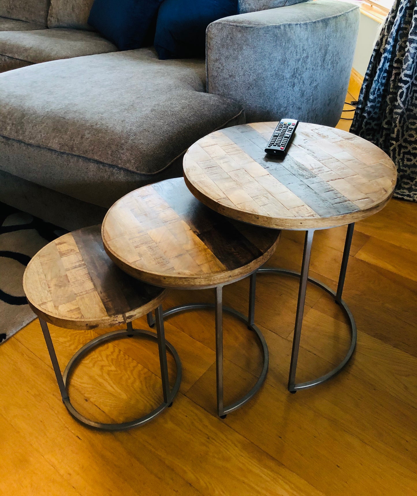 Voyager 3 nest of tables