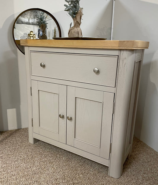Cornwall Compact Sideboard