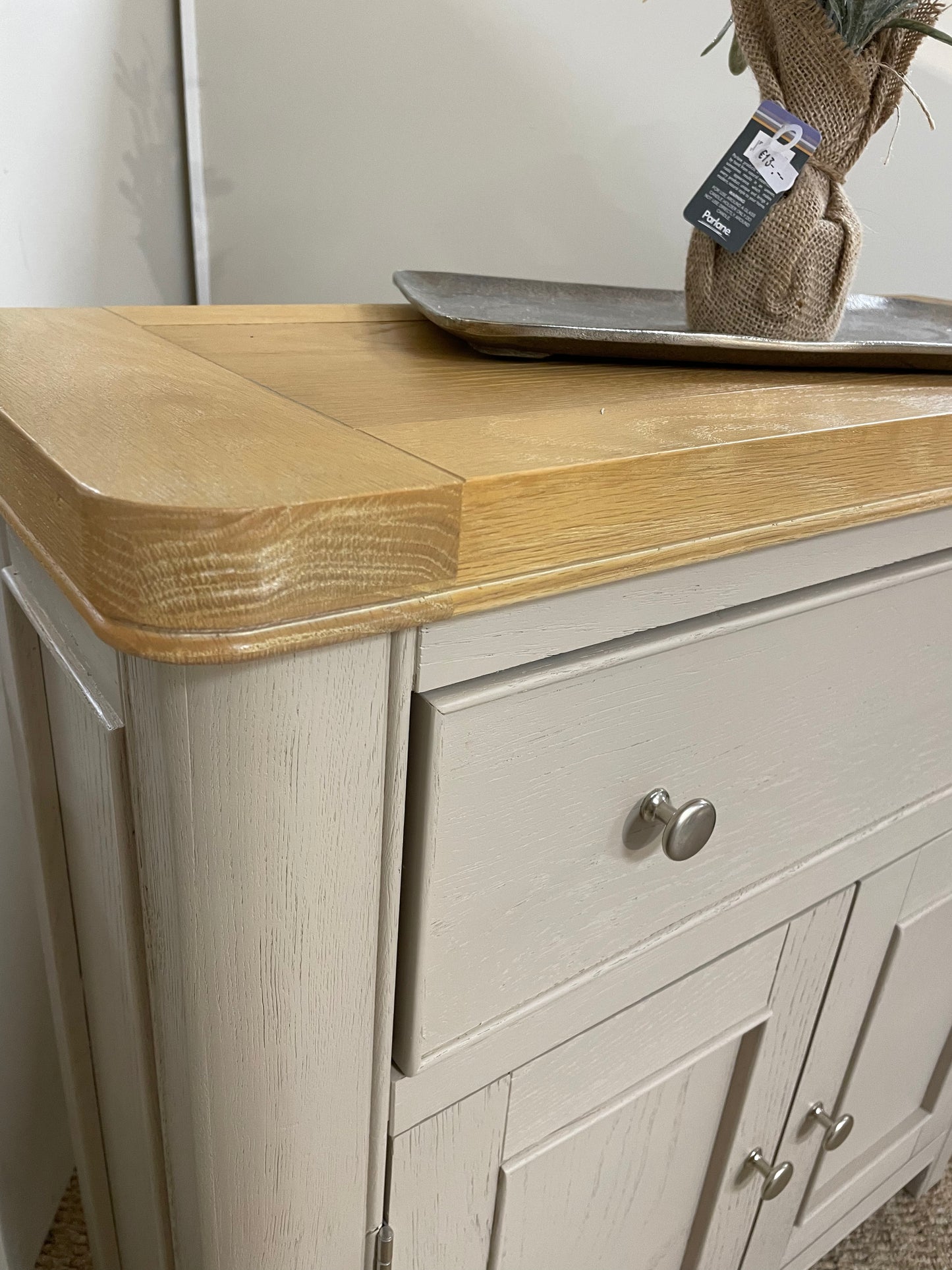 Cornwall Compact Sideboard
