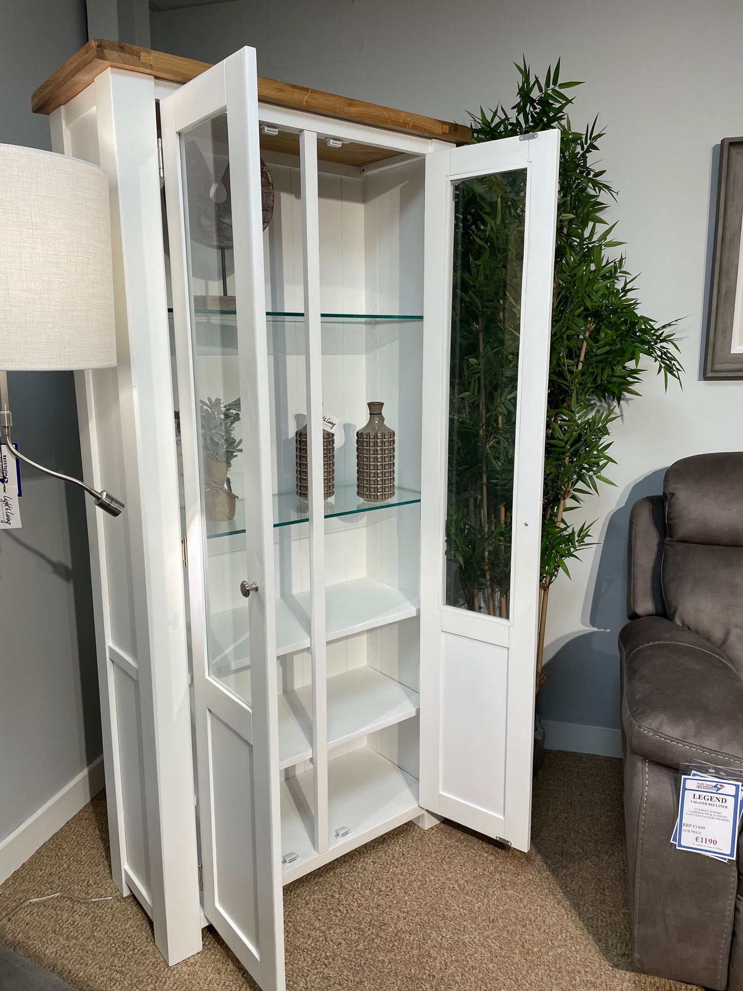 Ashley Display Unit
