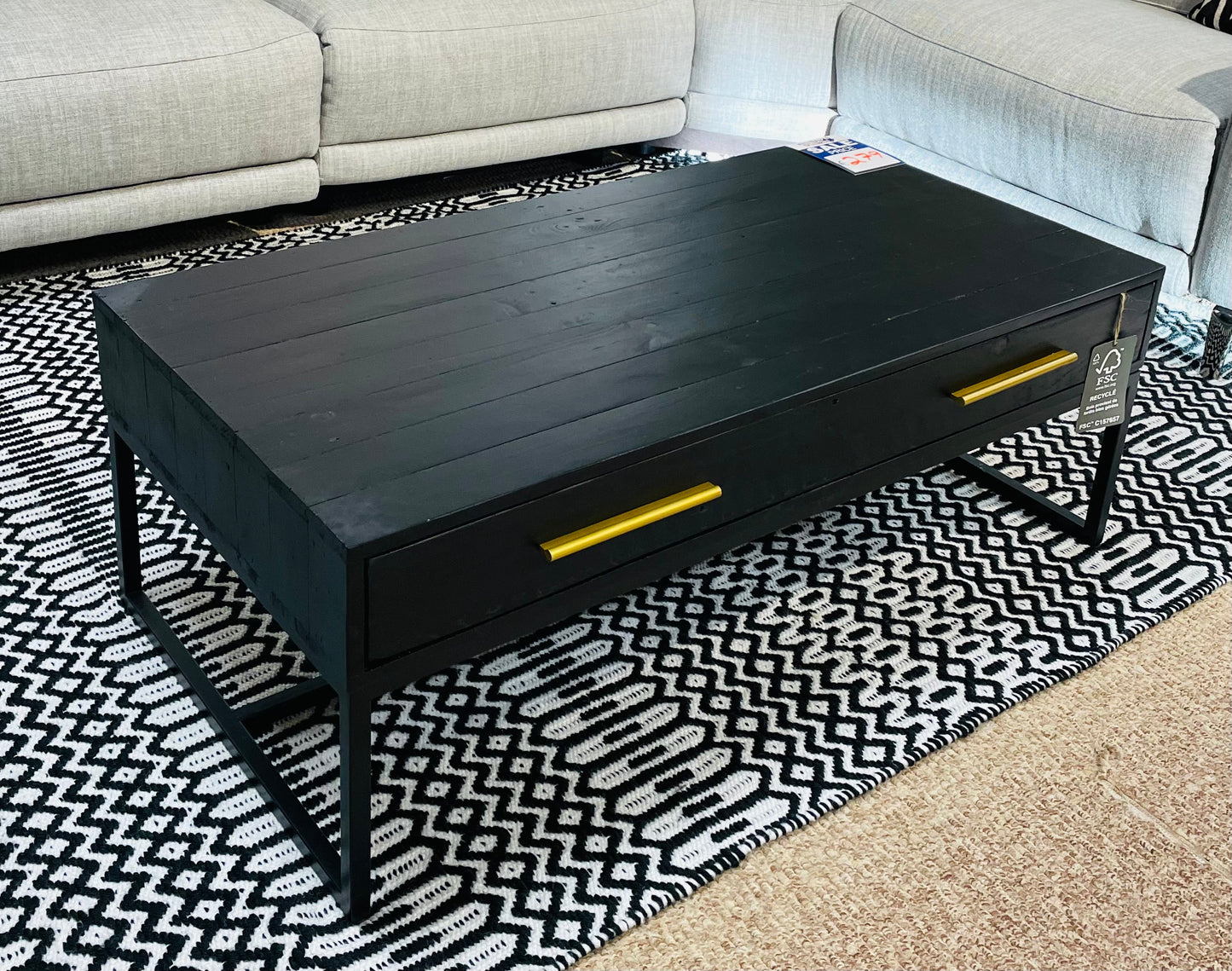 Leon Coffee Table