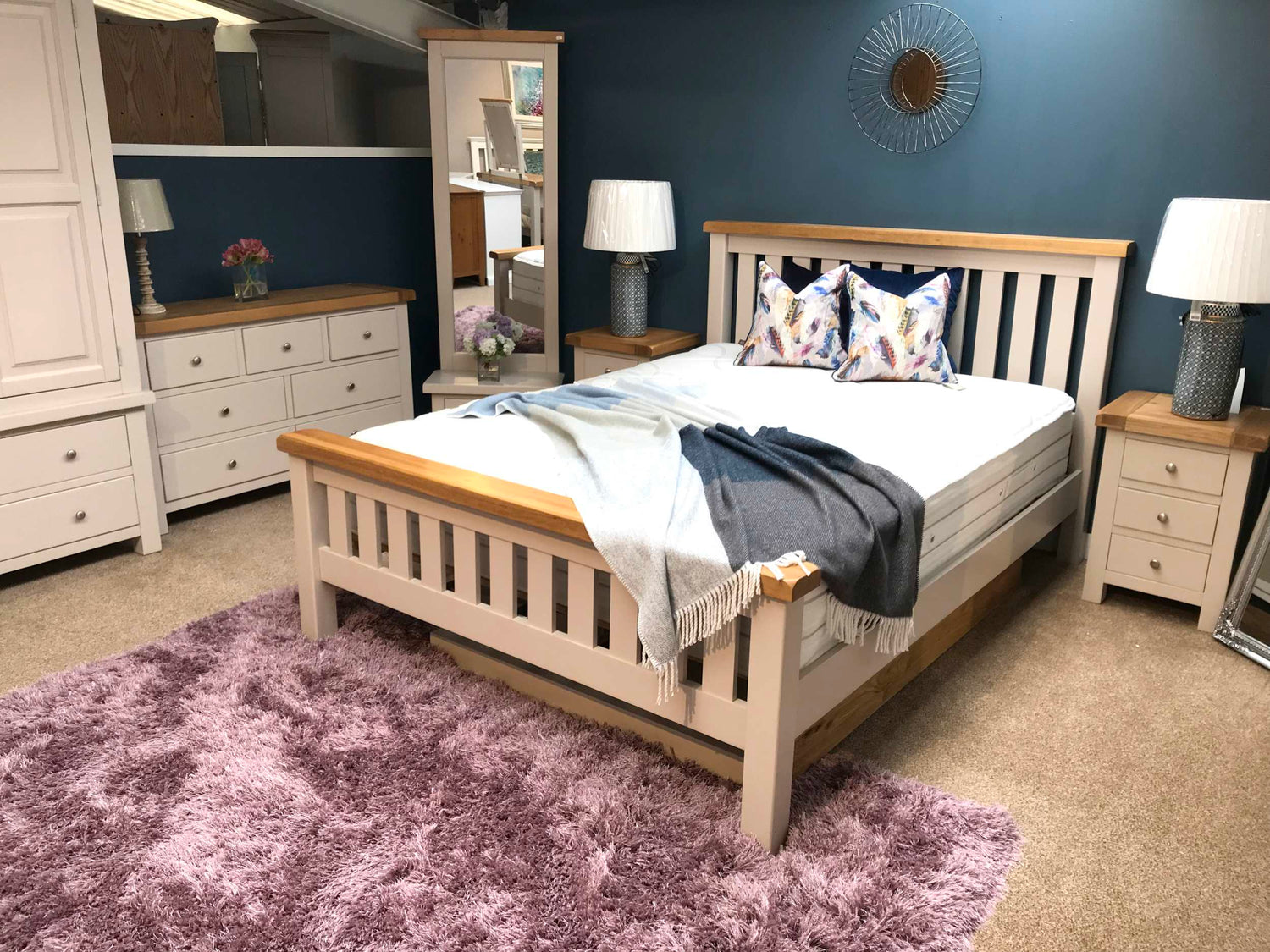 Bailey Oak Bedroom Range