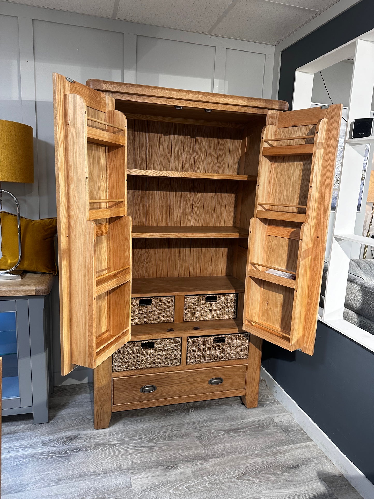 Stamford Oak Larder Unit