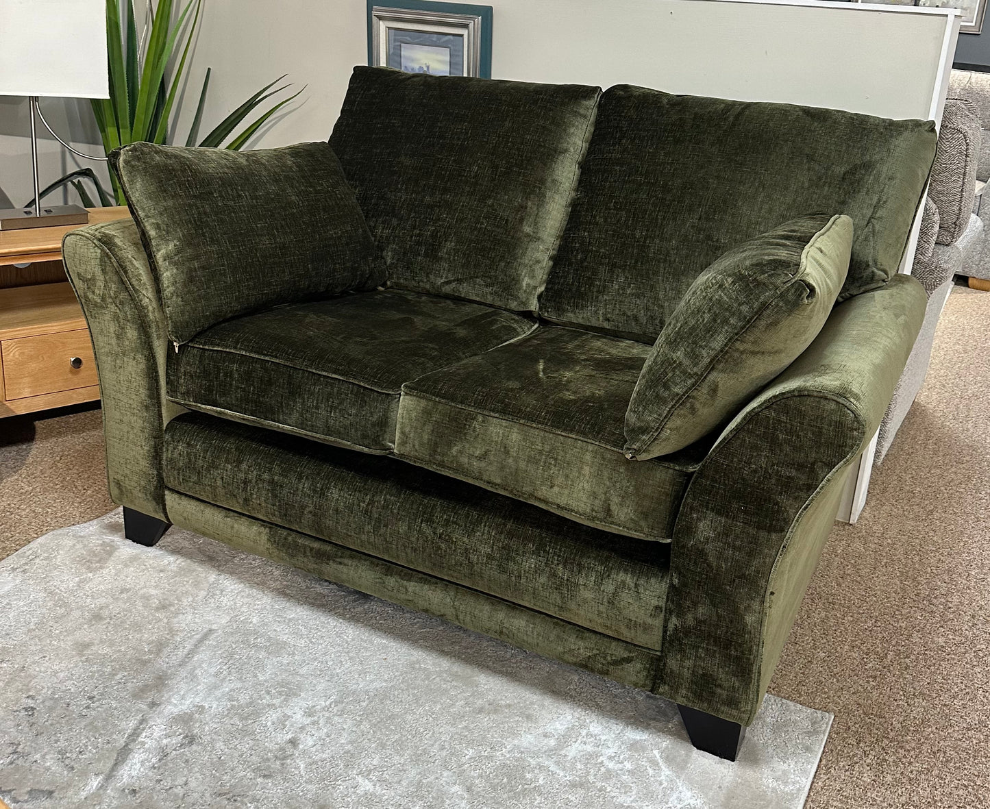 Shannon sofa collection