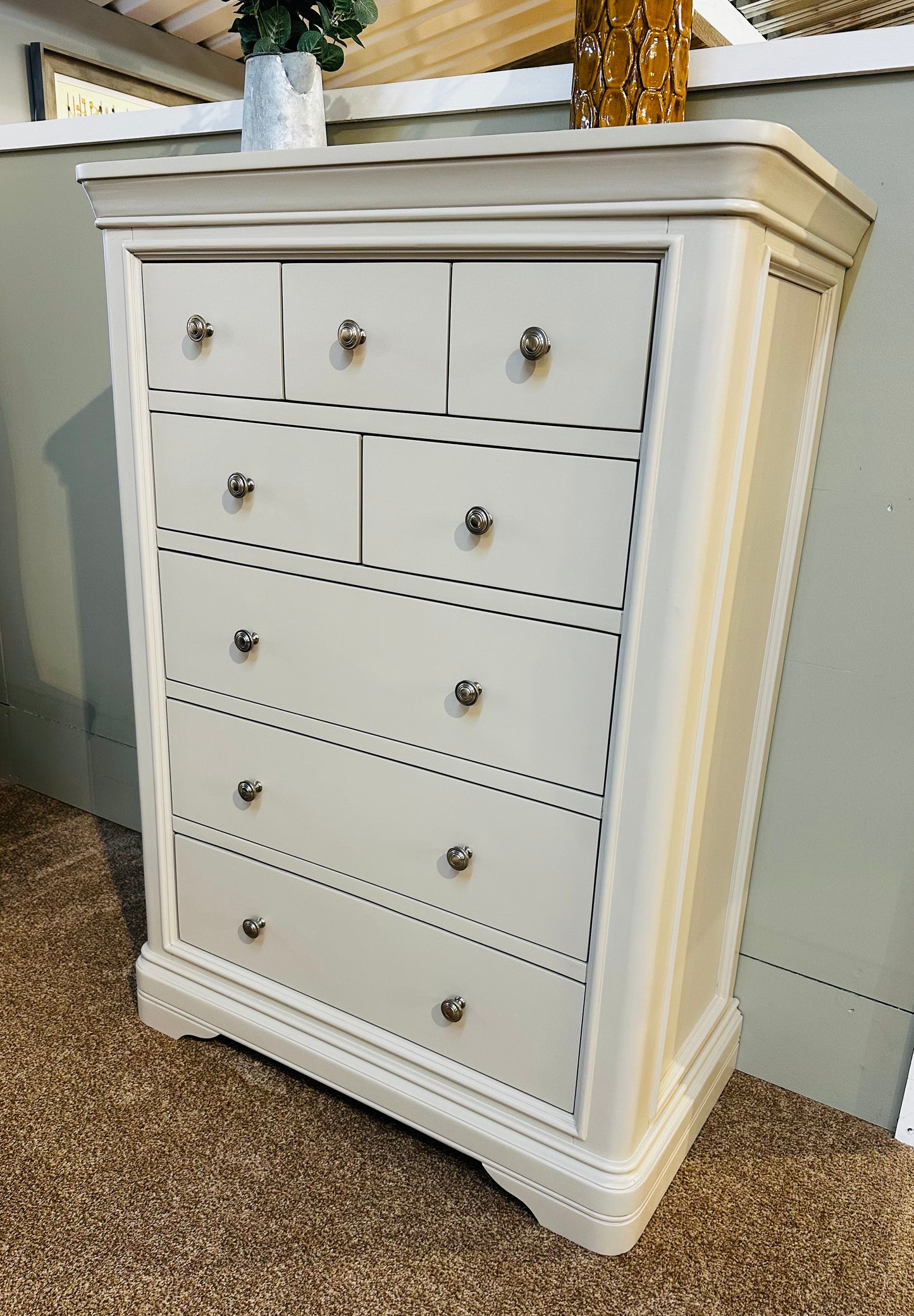 Milan 8 Chest of Drawers