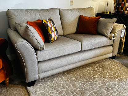 Shannon sofa collection