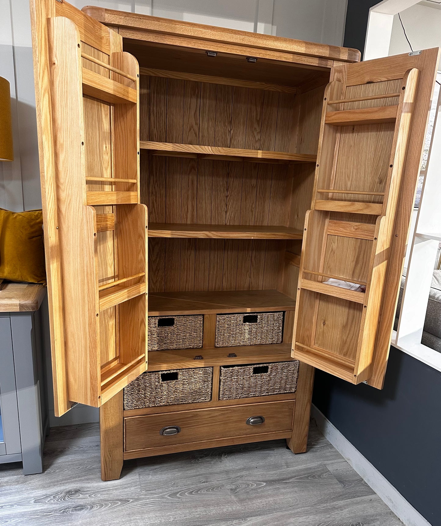 Stamford Oak Larder Unit