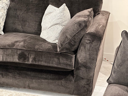 Westbrige Maxwell Sofa Collection