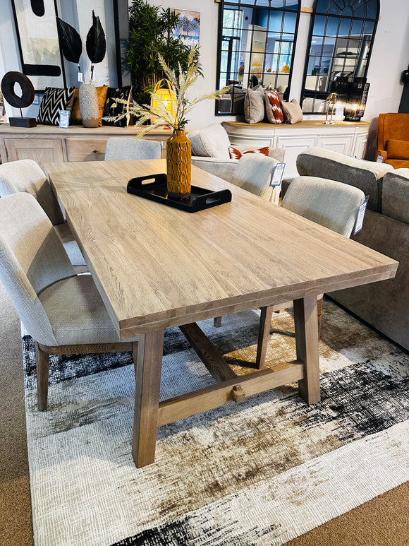 Perth Dining Table