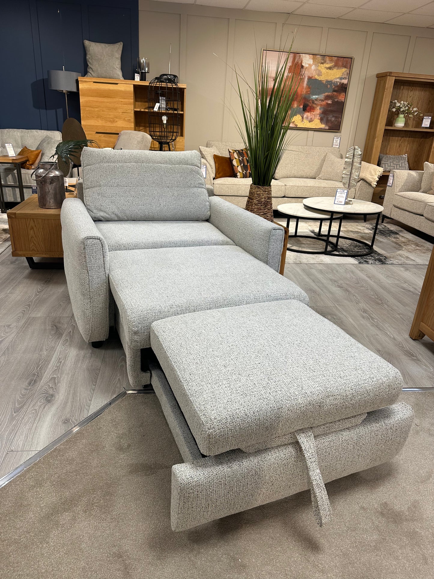 Hanley single sofa bed
