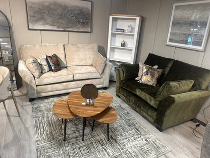 Shannon sofa collection