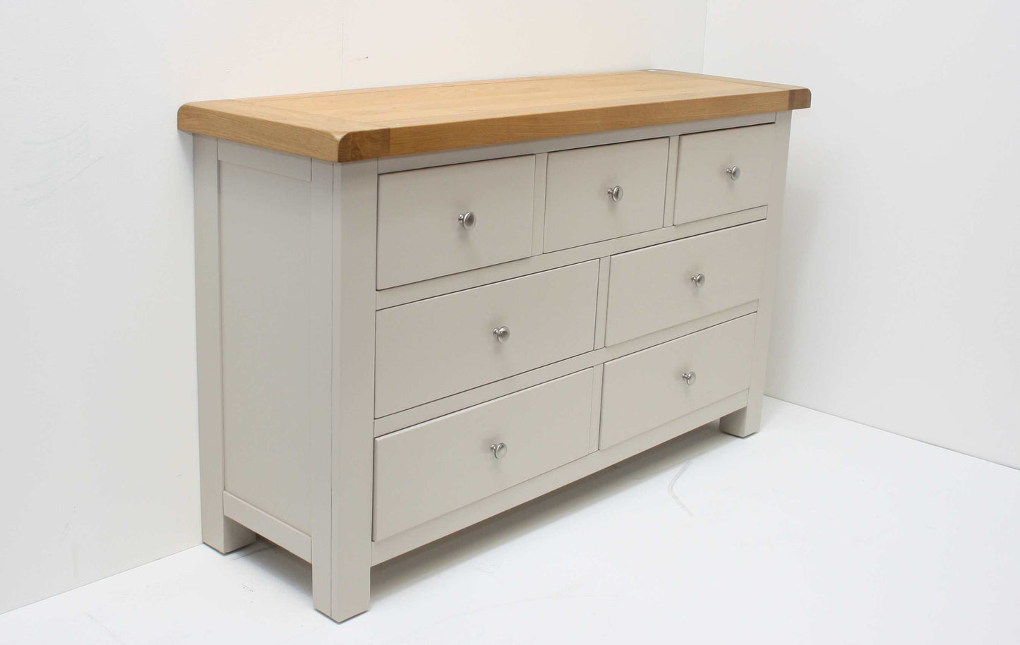 Bailey Oak Wide Chest