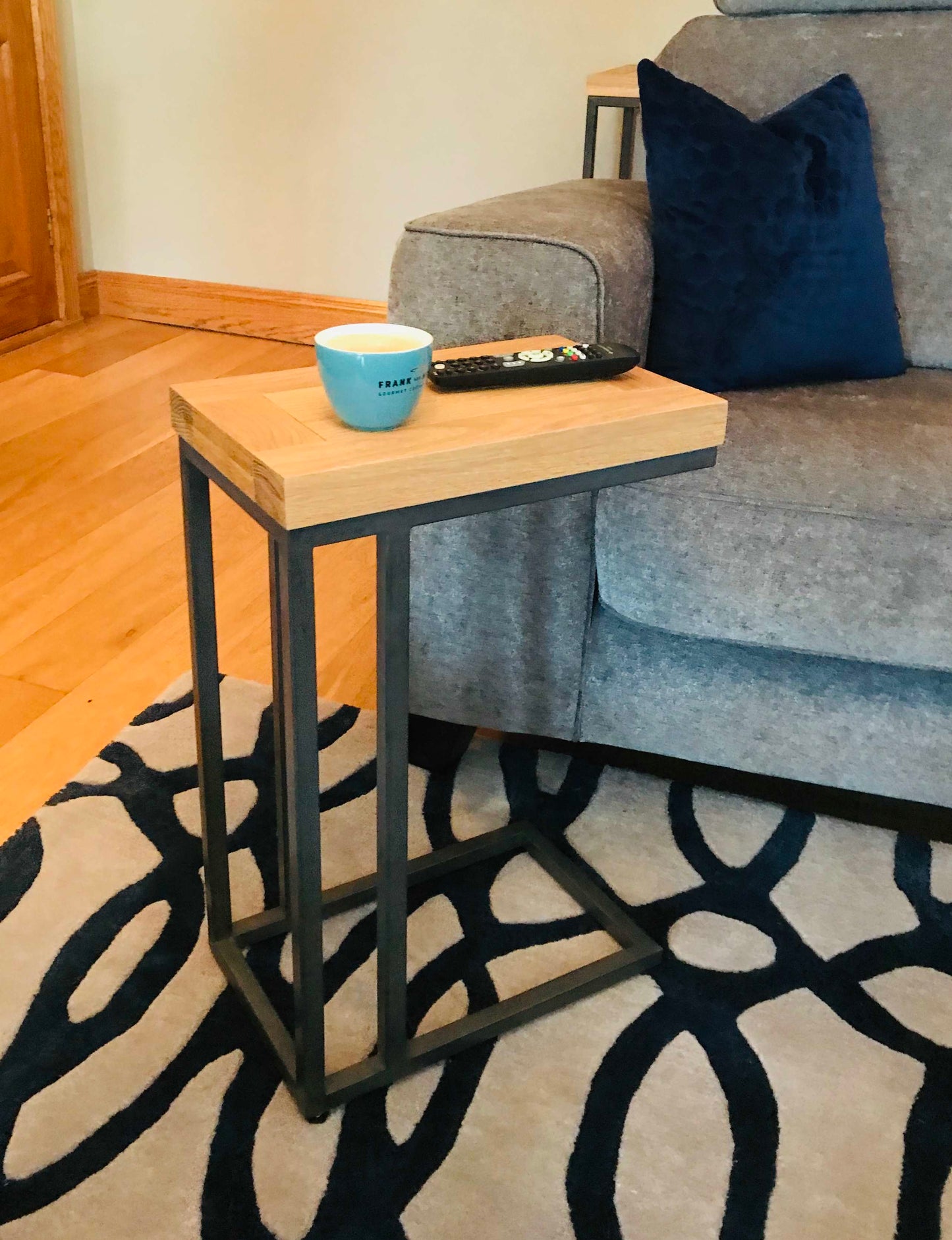 Calia Sofa Table