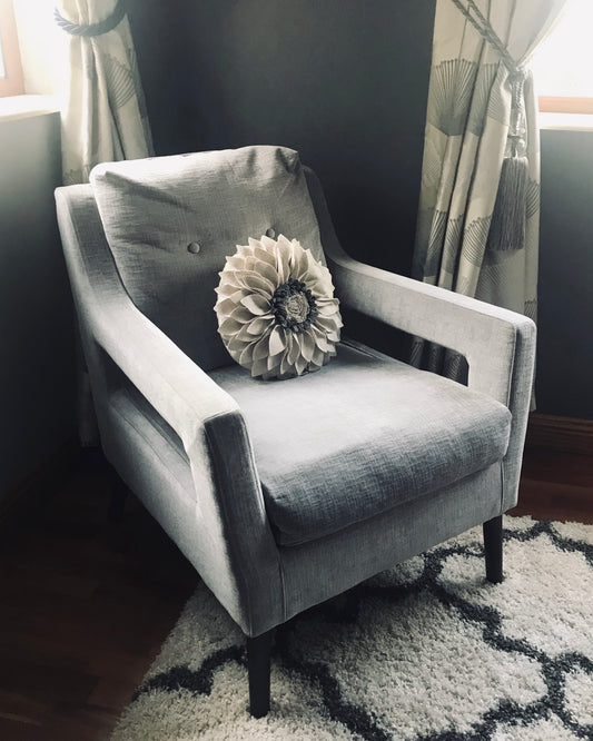 Auston accent chair