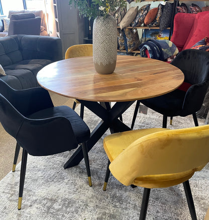 Mango Round Dining Table