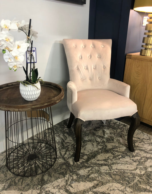 Nicky blush Velvet Chair