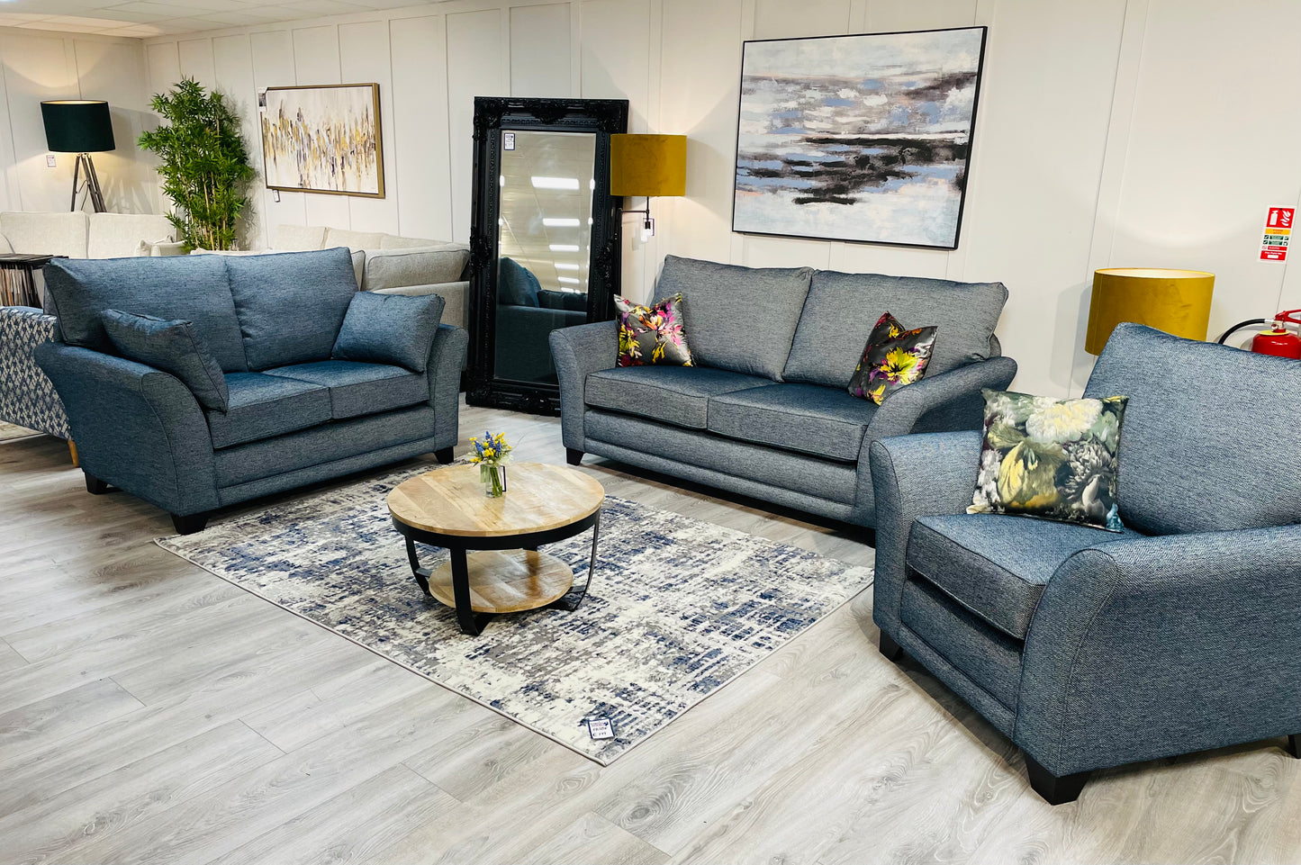 Shannon sofa collection
