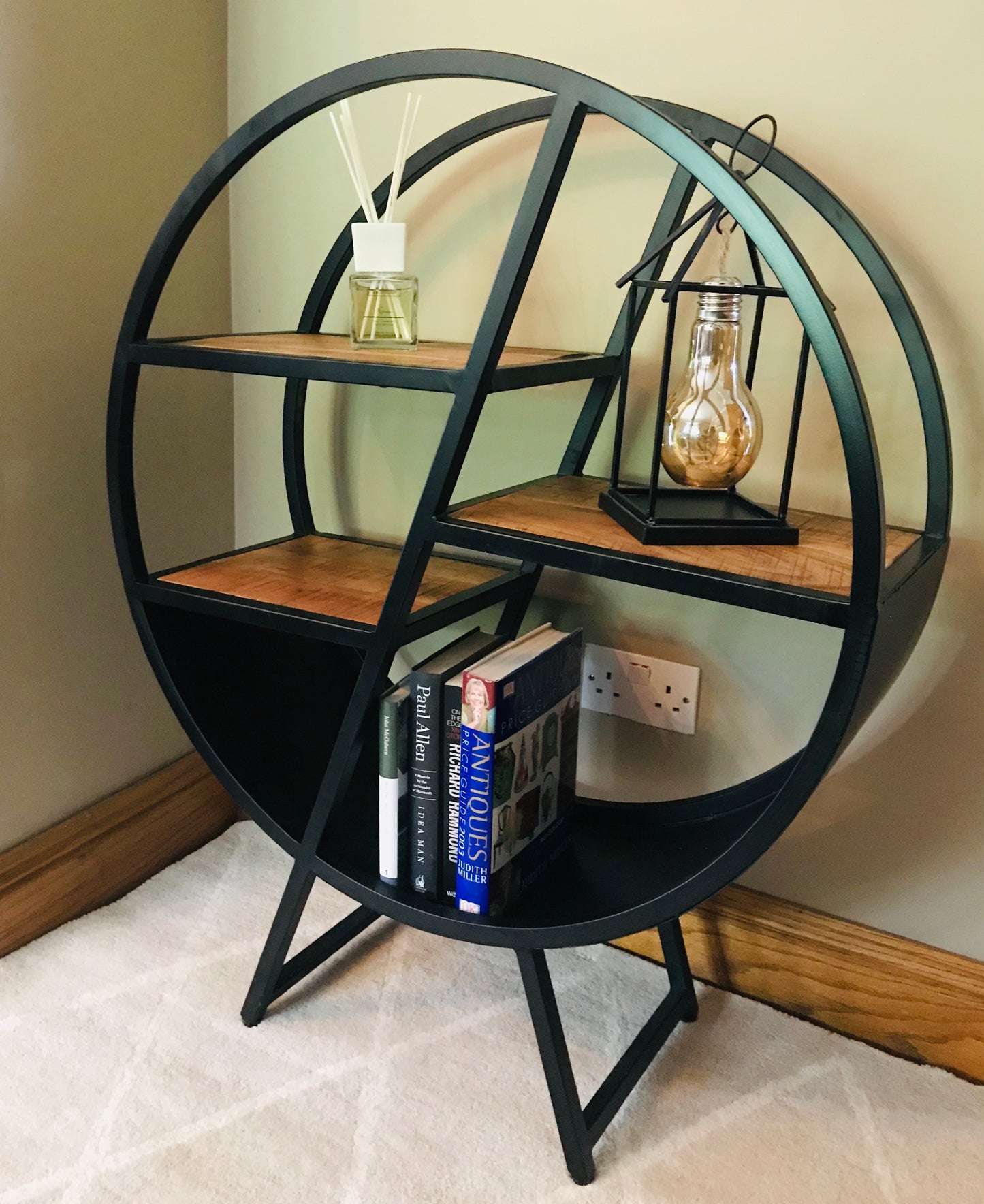 Voyager Round Bookcase
