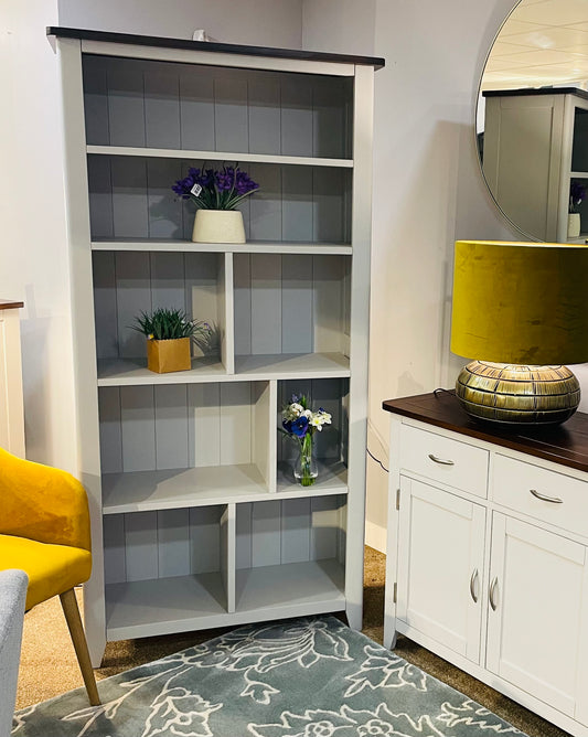 Pavilion Elite Tall Bookcase