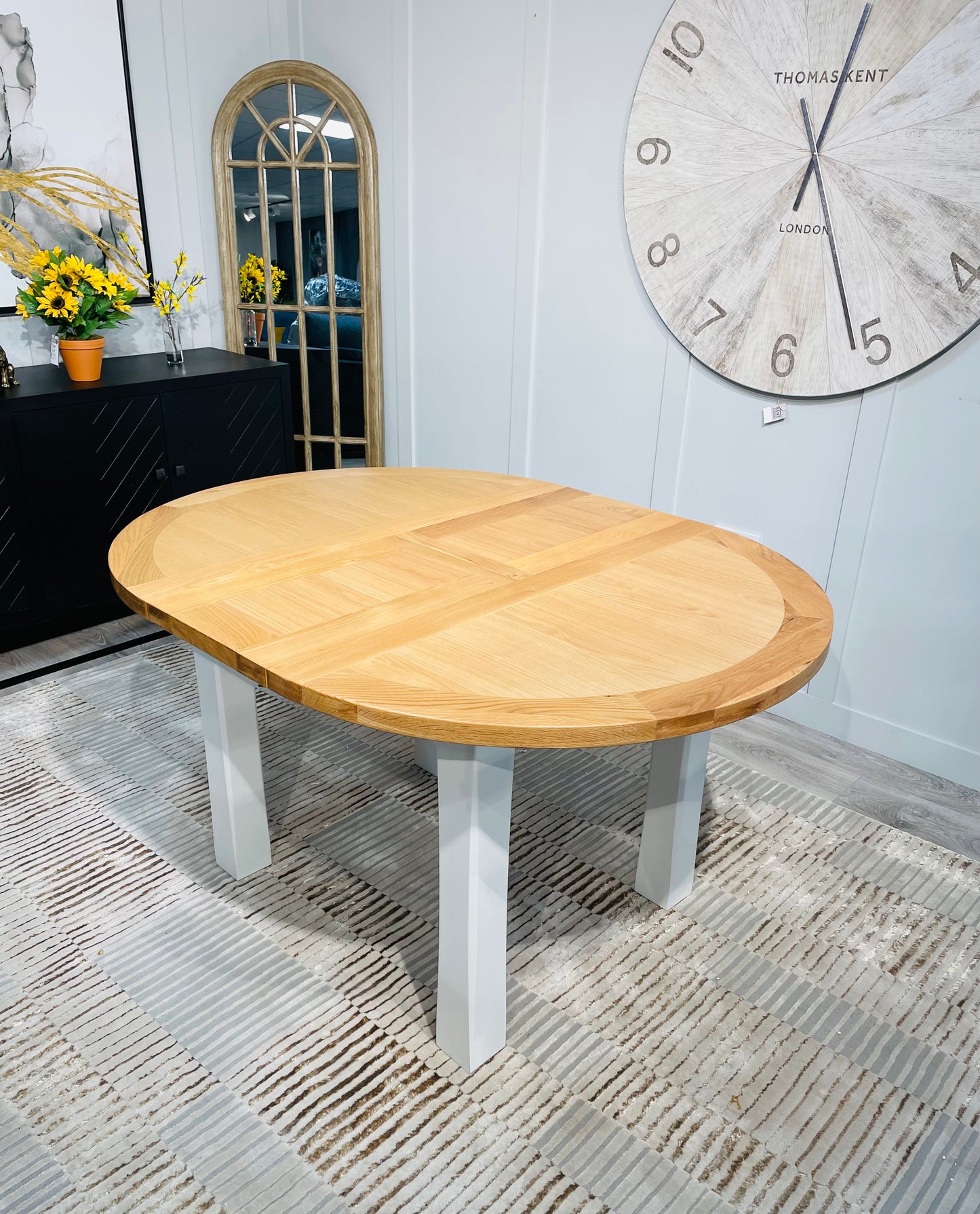 Ashley round extending table