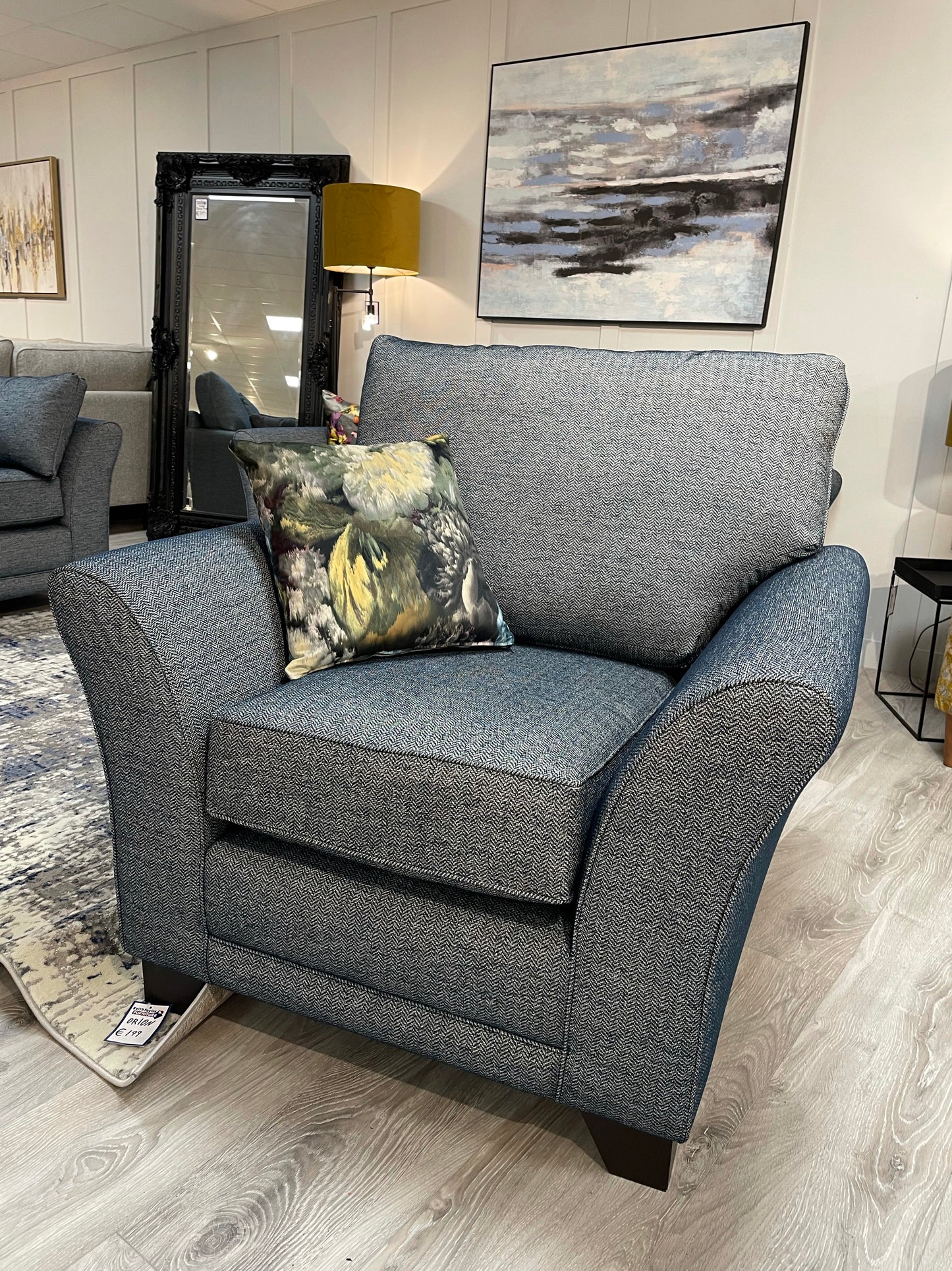 Shannon sofa collection