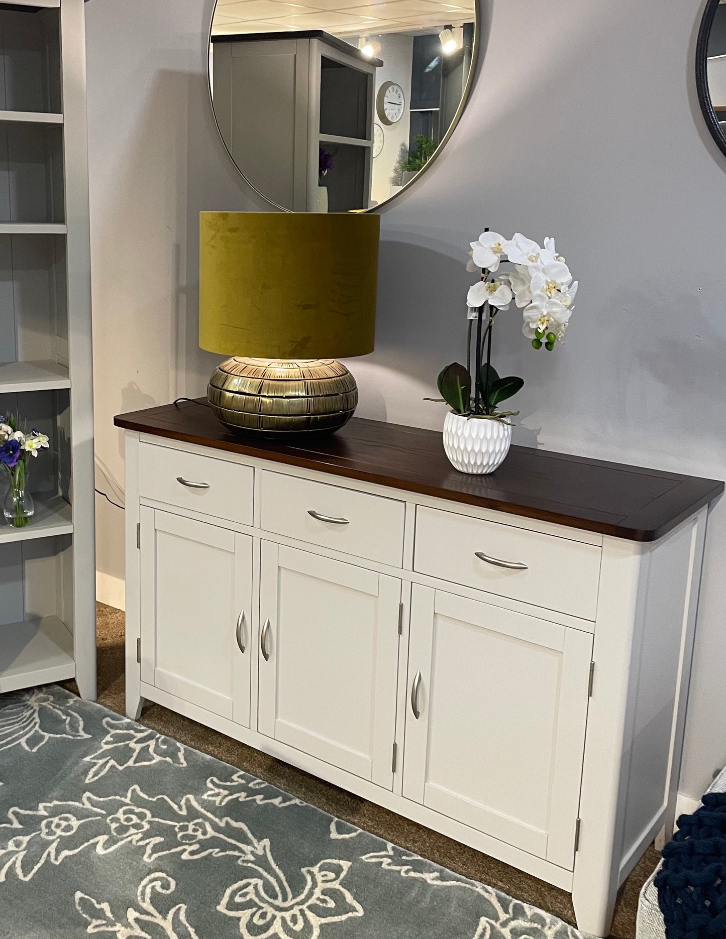 Pavilion Elite 3 Door Sideboard