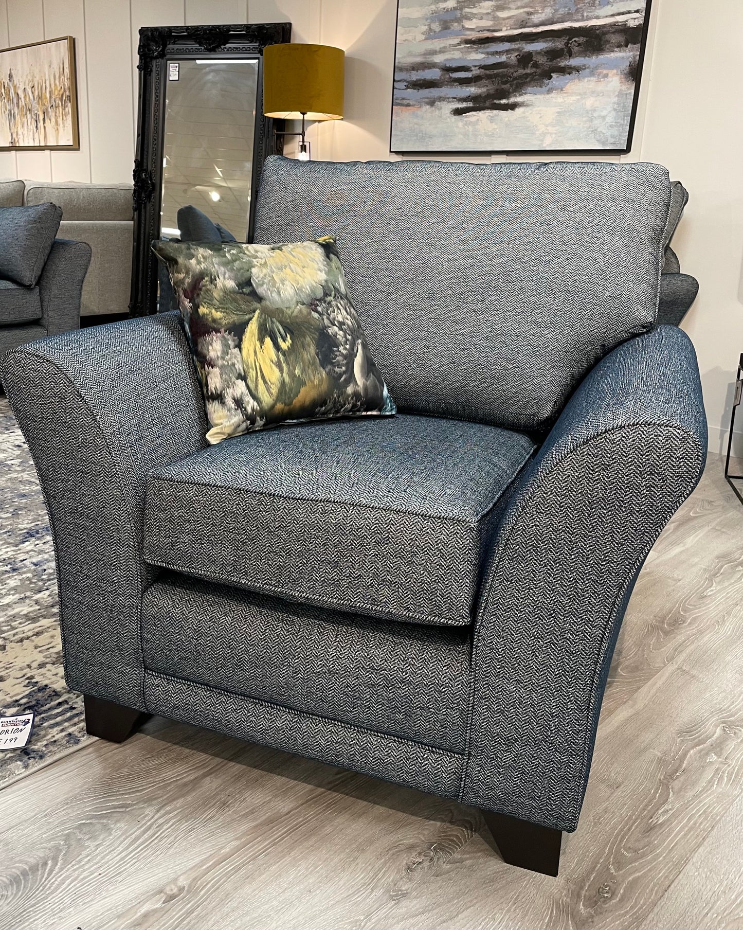 Shannon sofa collection