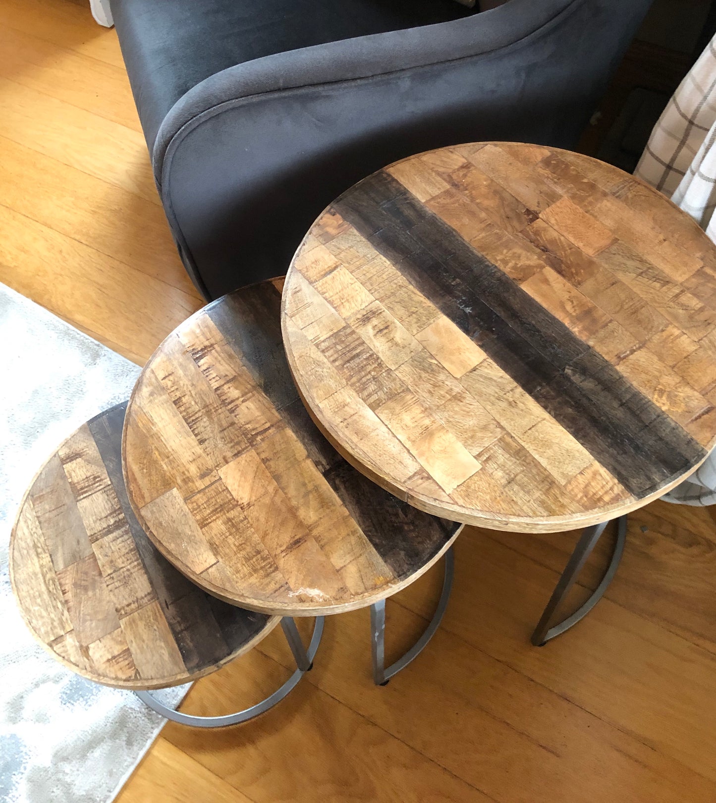 Voyager 3 nest of tables