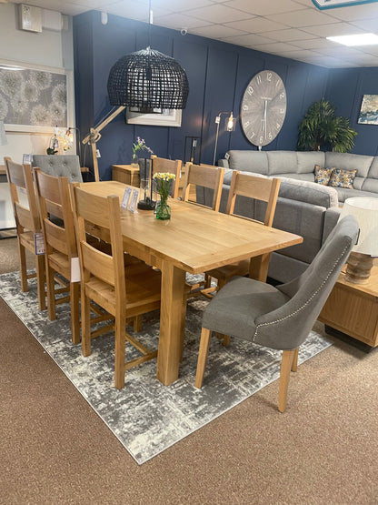 Stamford 1.8 Double Leaf Oak Dining Table