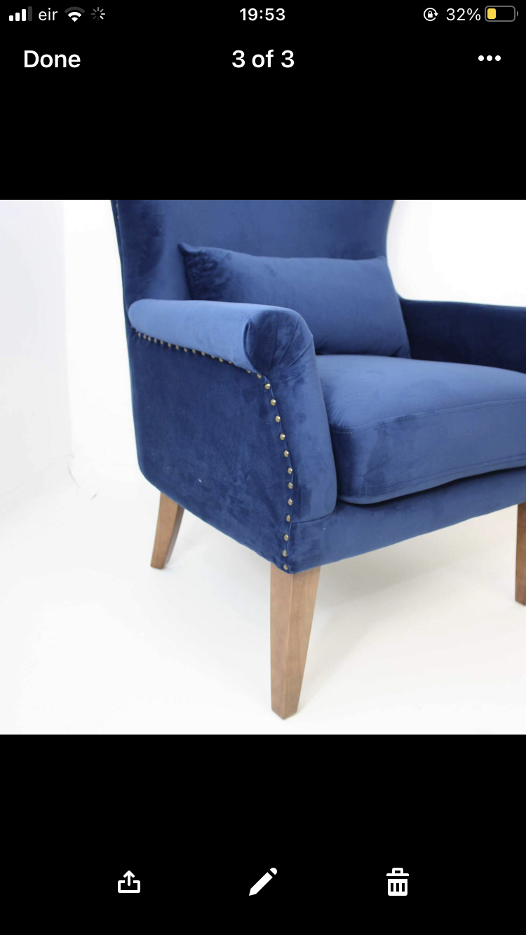 Merlon Royal Blue Chair