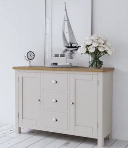 New Haven sideboard