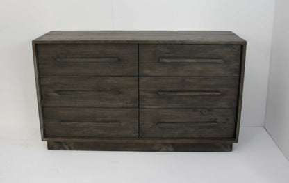 Manor Rustic Wide Chest